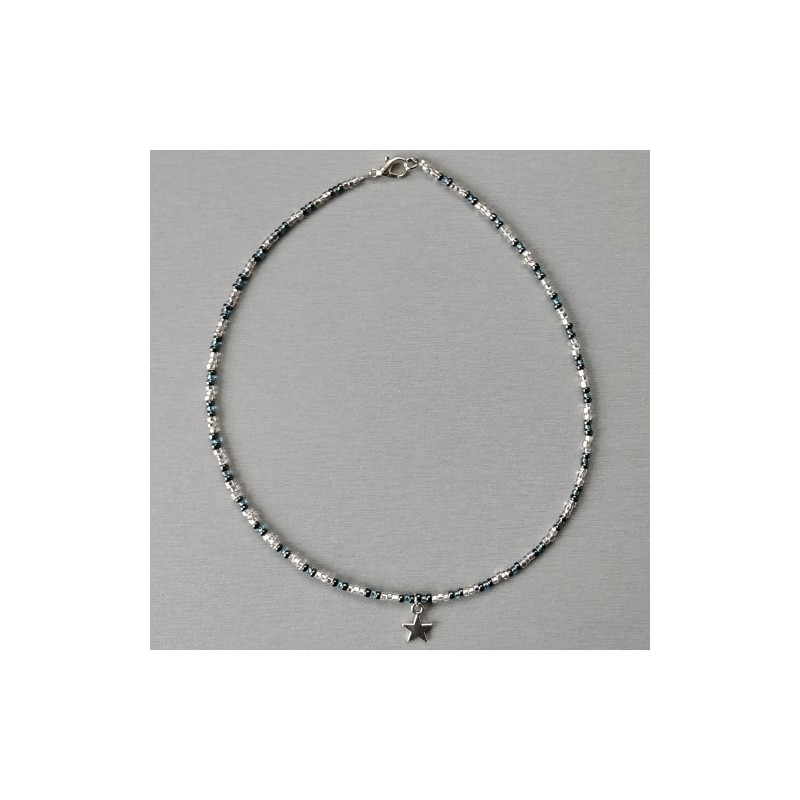 Collier Perles de rocaille.